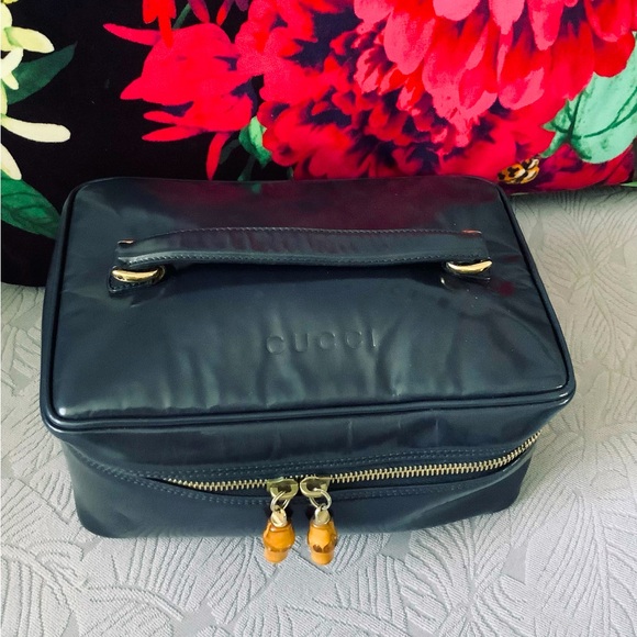 Authentic GUCCI vanity bag 🌷🌷 - Picture 6 of 16